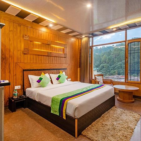 ホテル Treebo Srishti Vaikunth With Mountain View シムラー エクステリア 写真